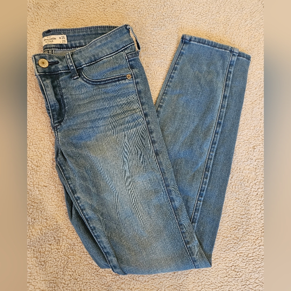 Women's Abercrombie & Fitch Jeans 2R